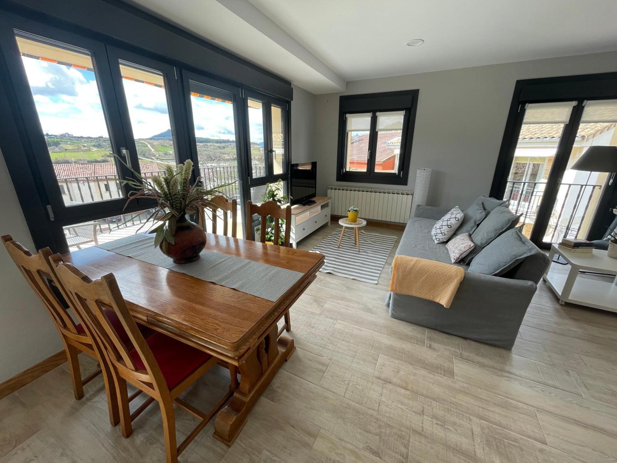 Apartamentos Montejurra Ayegui Luaran gambar