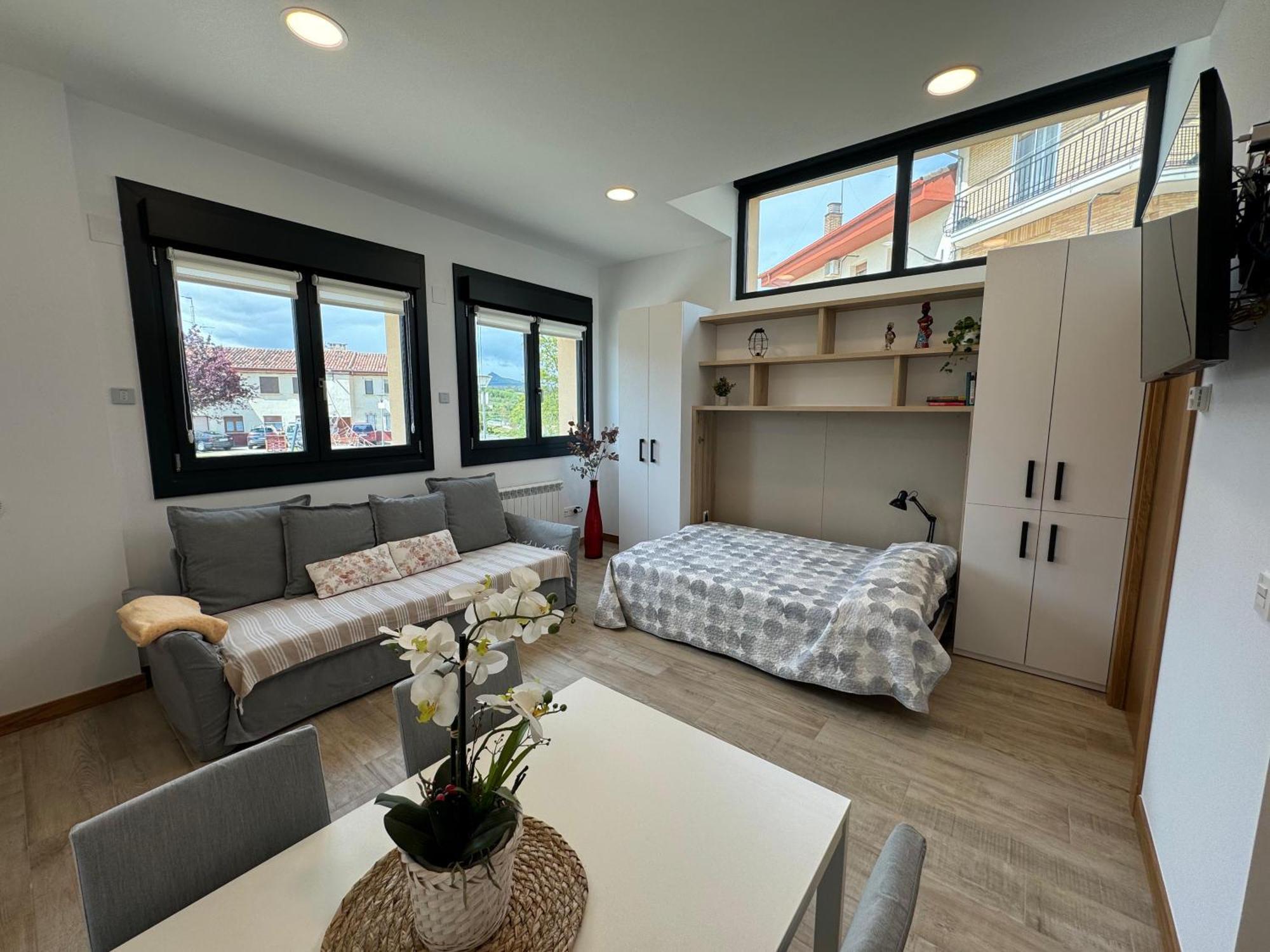 Apartamentos Montejurra Ayegui Luaran gambar